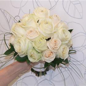 fwthumbroses with diamantes.jpg